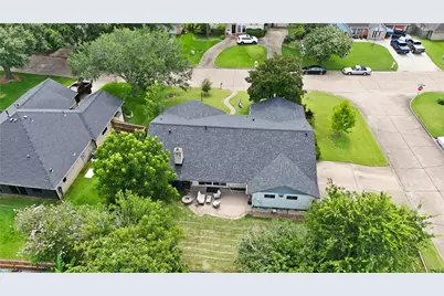 5451 Appleblossom Lane, Friendswood, TX 77546 - Photo 41