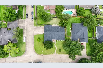 5451 Appleblossom Lane, Friendswood, TX 77546 - Photo 39