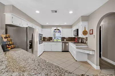 5451 Appleblossom Lane, Friendswood, TX 77546 - Photo 21