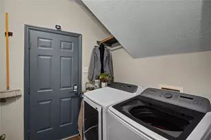 130 S Millport Cir, The Woodlands, TX 77382 - Photo 19