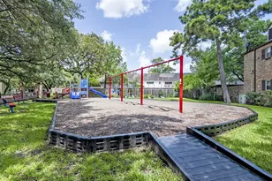 12941 Trail Hollow Dr, Houston, TX 77079 - Photo 27