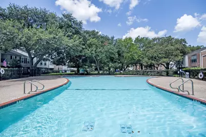 12941 Trail Hollow Drive, Houston, TX 77079 - Photo 23