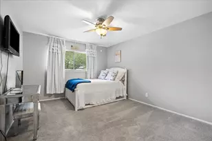 12941 Trail Hollow Dr, Houston, TX 77079 - Photo 17