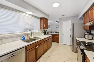 16235 Olive Glen Dr, Houston, TX 77082 - Photo 15