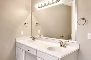 2232 Ivy Wall Dr, Conroe, TX 77301 - Photo 23