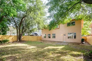 10122 Duchamp Dr, Houston, TX 77036 - Photo 23
