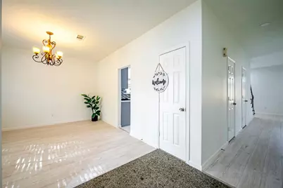 10122 Duchamp Drive, Houston, TX 77036 - Photo 3