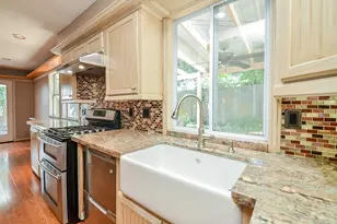 7003 Blandford Ln, Houston, TX 77055 - Photo 23