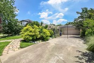 7003 Blandford Ln, Houston, TX 77055 - Photo 7
