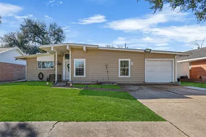 922 Gilpin Street, Houston, TX 77034 - Photo 1