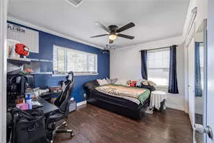 922 Gilpin St, Houston, TX 77034 - Photo 15