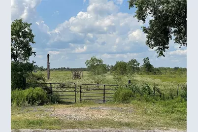 5328 Fm 3013 Road, Sealy, TX 77474 - Photo 1
