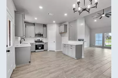 302 Gaines Street, Brazoria, TX 77422 - Photo 7