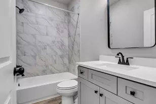 302 Gaines St, Brazoria, TX 77422 - Photo 17