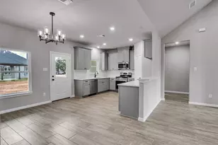 302 Gaines St, Brazoria, TX 77422 - Photo 5