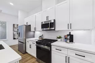2708 Reynolds St, Houston, TX 77009 - Photo 13