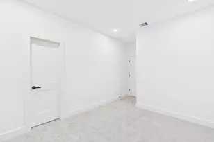 2708 Reynolds St, Houston, TX 77009 - Photo 31
