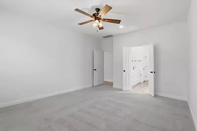 6048 Heritage Creek Lane, Conroe, TX 77304 - Photo 19