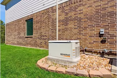 6048 Heritage Creek Lane, Conroe, TX 77304 - Photo 37