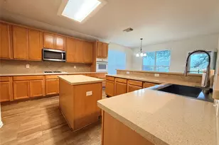 2144 Brittany Colony Dr, League City, TX 77573 - Photo 9