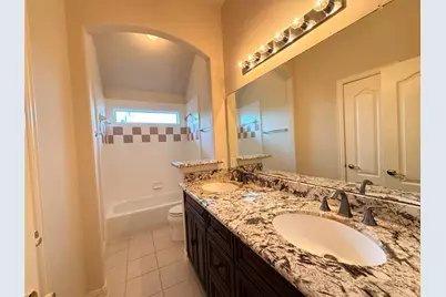 2144 Brittany Colony Drive, League City, TX 77573 - Photo 9