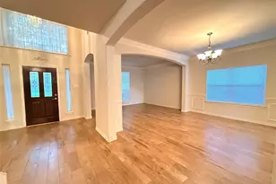 2144 Brittany Colony Dr, League City, TX 77573 - Photo 3