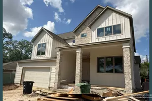 2010 Hewitt Dr, Houston, TX 77018 - Photo 1