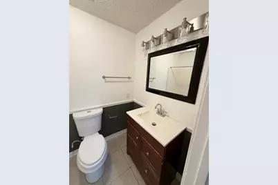 406 Clear Lake Road, Highlands, TX 77562 - Photo 17