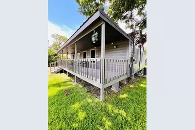 406 Clear Lake Road, Highlands, TX 77562 - Photo 5