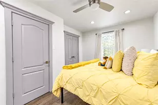 9619 Brandon Rock Lane, Houston, TX 77044 - Photo 39