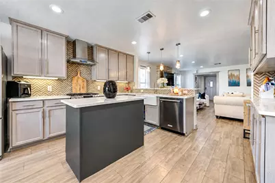 9619 Brandon Rock Lane, Houston, TX 77044 - Photo 3