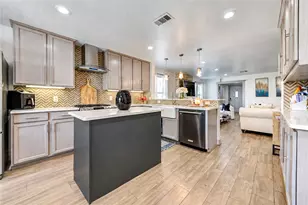 9619 Brandon Rock Lane, Houston, TX 77044 - Photo 3