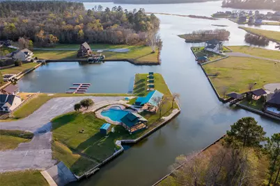 20 Hillsborough Drive, Huntsville, TX 77340 - Photo 43