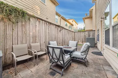 1518 Palmer Street, Houston, TX 77003 - Photo 19