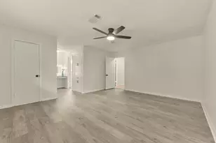 315 S Ravenhead Dr, Houston, TX 77034 - Photo 23