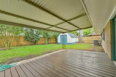 315 Ravenhead Drive, Houston, TX 77034 - Photo 29