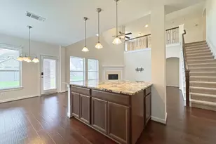 2514 Deerwood Heights Ln, Manvel, TX 77578 - Photo 3