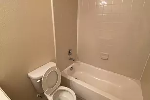 1755 Nichole Woods Dr, Houston, TX 77047 - Photo 11