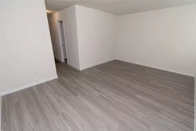 5606 Plantation Forest Drive, Katy, TX 77449 - Photo 7