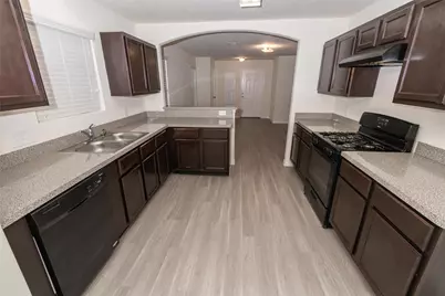 5606 Plantation Forest Drive, Katy, TX 77449 - Photo 3