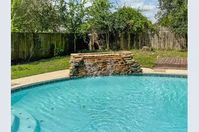 3709 Trailwood Drive, Baytown, TX 77521 - Photo 39