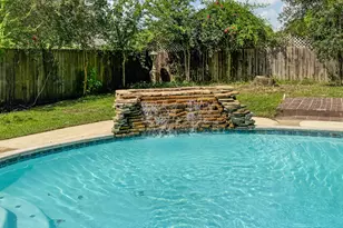 3709 Trailwood Dr, Baytown, TX 77521 - Photo 39
