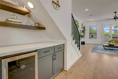 308 E 40th Street #A, Houston, TX 77018 - Photo 11