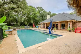 2002 Sugar Mill Ln, Lake Jackson, TX 77566 - Photo 29