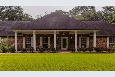 2002 Sugar Mill Lane, Lake Jackson, TX 77566 - Photo 3