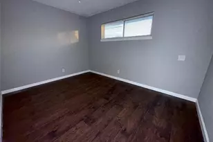 5418 Weaver Rd, Houston, TX 77016 - Photo 9