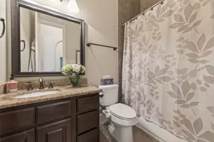 2029 Arrowood Glen Dr, Houston, TX 77077 - Photo 23