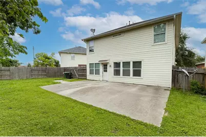 10806 Tallow Briar Lane, Houston, TX 77075 - Photo 39