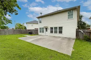 10806 Tallow Briar Ln, Houston, TX 77075 - Photo 39