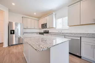 1001 Laguna Cv Dr, Katy, TX 77493 - Photo 17